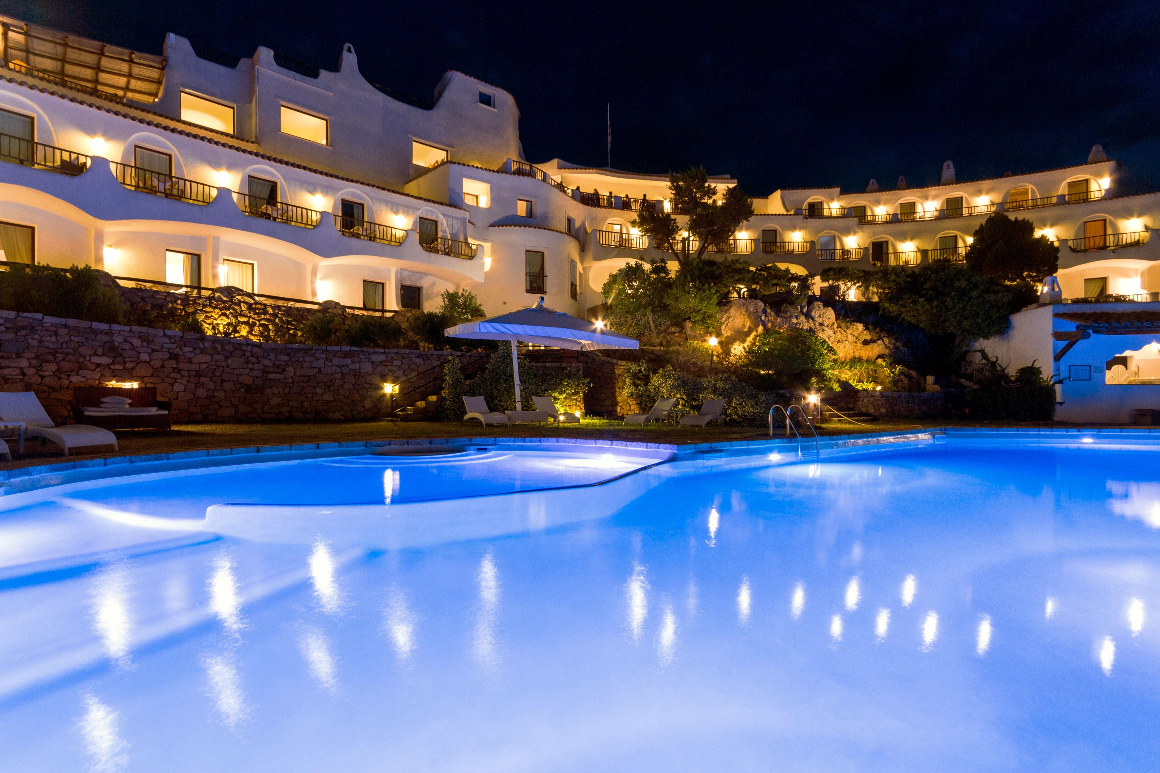 Hotel Luci Di La Muntagna Porto Cervo Dış mekan fotoğraf