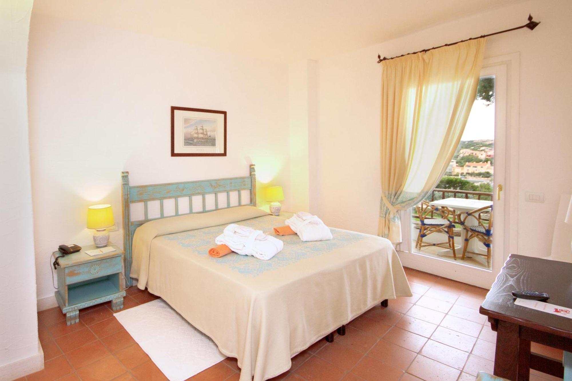 Hotel Luci Di La Muntagna Porto Cervo Oda fotoğraf